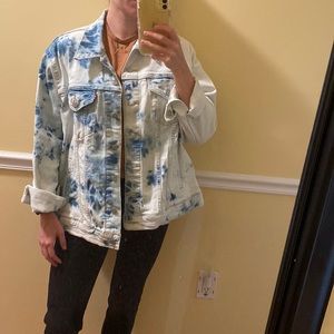 Oversized Distressed Levi Jean Jacket. Size 2X